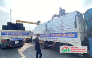 Thuê xe cẩu 2 tấn giá rẻ tphcm