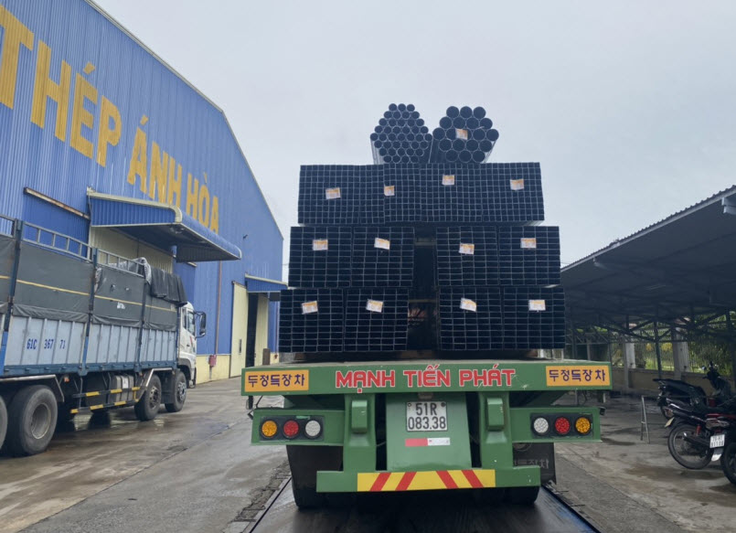 Xe cẩu vật liệu xây dựng tại quận 7, uy tín, chất lượng, giá rẻ tại mạnh tiến phát