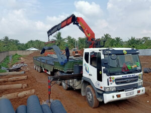 Cho thuê xe cẩu 12 tấn giá rẻ tại vận tải Mạnh Tiến Phát