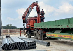 Dịch Vụ Cho Thuê Xe Cẩu Quận 9 Rẻ Nhất Từ Vận Tải Mạnh Tiến Phát ✔ Nhiều Xe ✔ Nhanh Chóng, An Toàn ✔ Rẻ Hơn 10-20%.