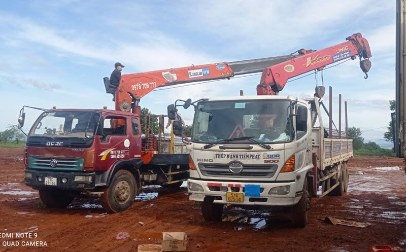 Dịch vụ cho thuê xe cẩu tự hành 10 tấn giá rẻ, uy tín, an toàn, nhanh chóng tại Mạnh Tiến Phát