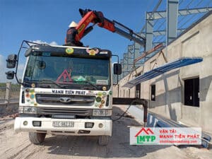 Dịch Vụ Cho Thuê Xe Cẩu Quận Bình Thạnh Rẻ Nhất Từ Vận Tải Mạnh Tiến Phát ✔ Nhiều Xe ✔ Nhanh Chóng, An Toàn ✔ Rẻ Hơn 10-20%.