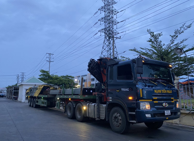 Xe cẩu 50 tấn tại công ty Mạnh Tiến Phát đa dạng, sẵn sàng đáp ứng mọi nhu cầu khách hàng