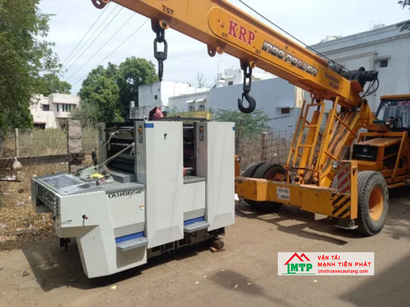 Xe cẩu máy in công nghiệp