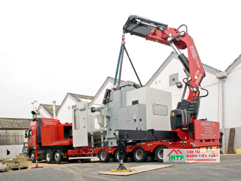 Xe cẩu máy sản xuất 