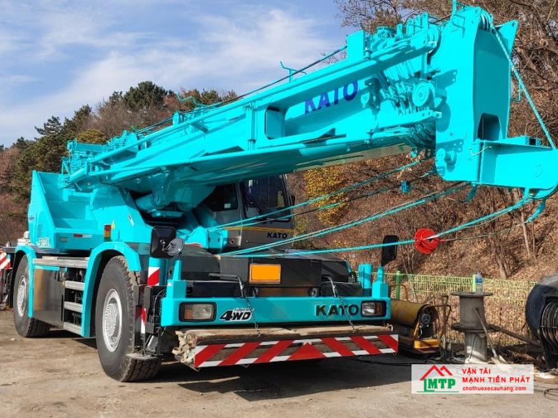 Cho thuê xe cẩu giá tốt, chất lượng, không phát sinh thêm chi phí chỉ có tại Tôn Thép MTP