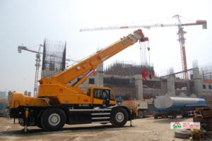 Vận Tải MTP sở hữu đầy đủ các dòng xe cẩu Kato từ 3 đến 50 tấn, phù hợp với mọi loại hình công trình