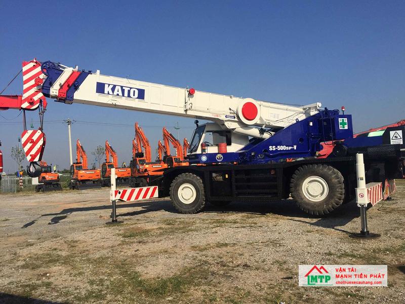 Vận Tải MTP cho thuê xe cẩu Kato 50 theo nhiều hình thức như theo giờ/ ca/ ngày/ tháng,...