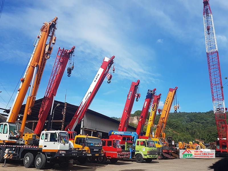 Vận Tải MTP là đơn vị cho thuê xe cẩu Kato tại Vĩnh Long uy tín, xe mới, đa dạng tải trọng