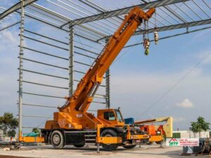 Thuê xe cẩu Kato tại Bến Tre cho các công trình lớn, giá rẻ, xe hoạt động tốt tại Vận Tải MTP