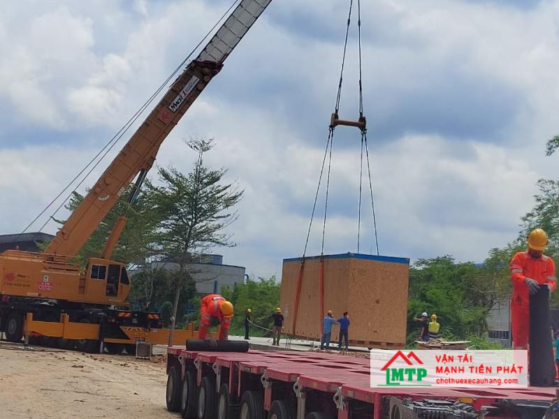 Xe cẩu Kato tại Đà Nẵng có khả năng nâng tải đến 220 tấn, đáp ứng tốt mọi nhu cầu thi công