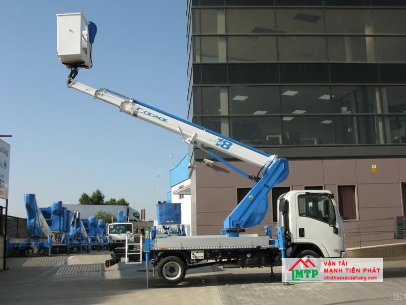 Xe cẩu nâng người cho thuê tại Bình Dương của Vận Tải MTP