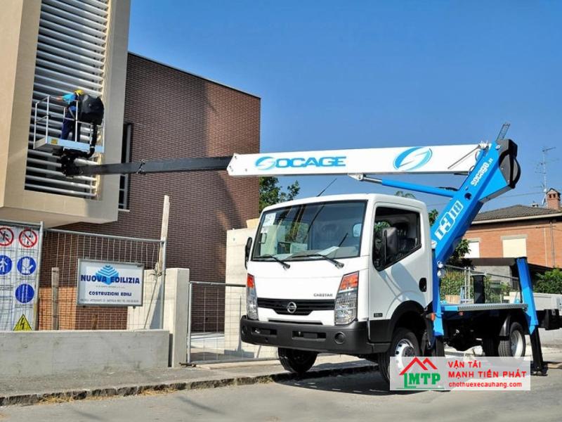 Xe cẩu nâng người của Vận Tải MTP được sử dụng phổ biến tai Ninh Thuận