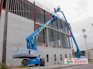 Dịch vụ cho thuê xe nâng người tại TPHCM giá rẻ