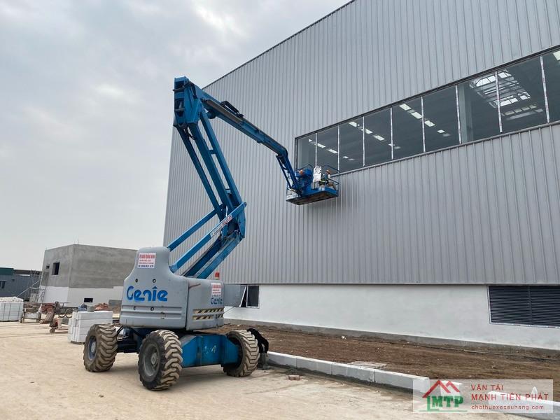 Nhu cầu sử dụng xe nâng người tại Tiền Giang tập trung ở các khu công nghiệp