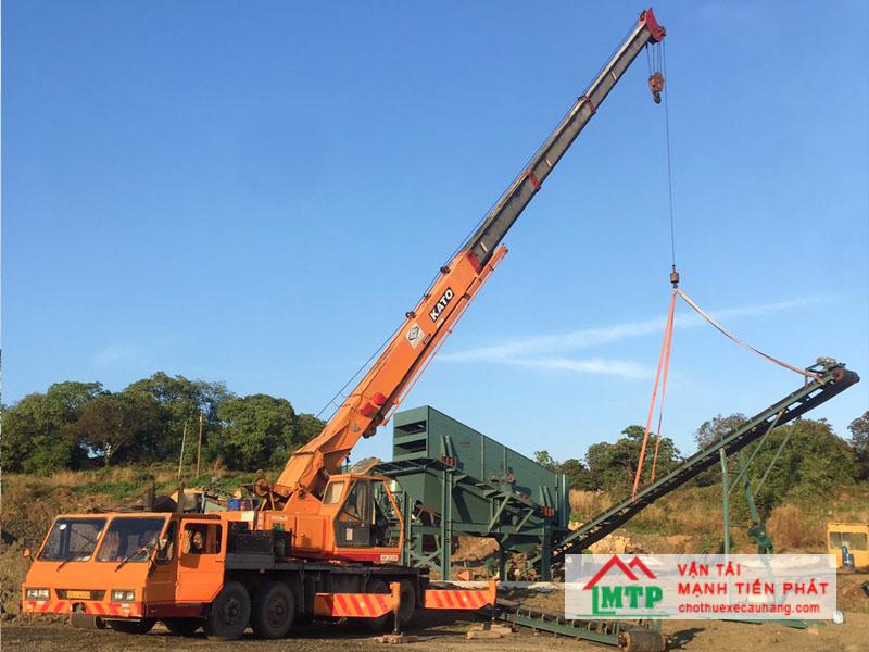 Xe cẩu Kato rất thông dụng tại các công trình