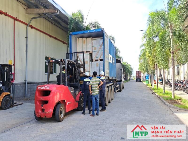 Các loại xe nâng đóng rút container MTP tại Quận 3