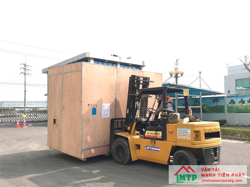 Các loại xe nâng đóng rút container MTP tại Quận 10