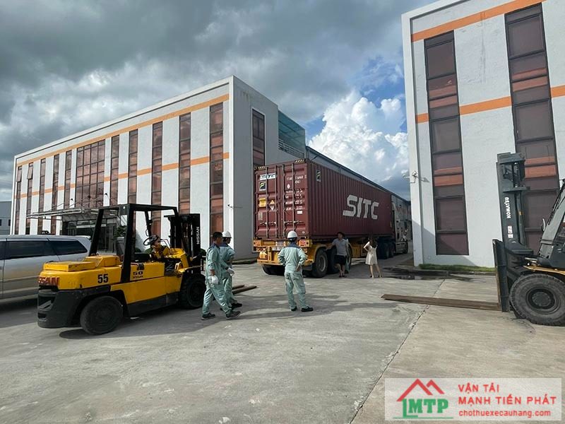Vận tải MTP nâng rút container tại Bình Thạnh giá tốt