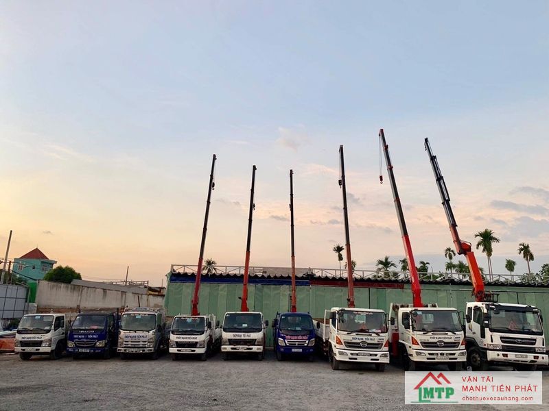 Các dòng xe nâng người được sử dụng nhiều tại Huyện Hóc Môn