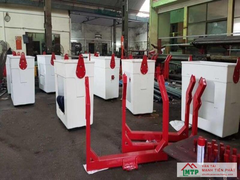 Các dịch vụ sử dụng xe cẩu nâng người tại Quận 1 của Vận Tải MTP