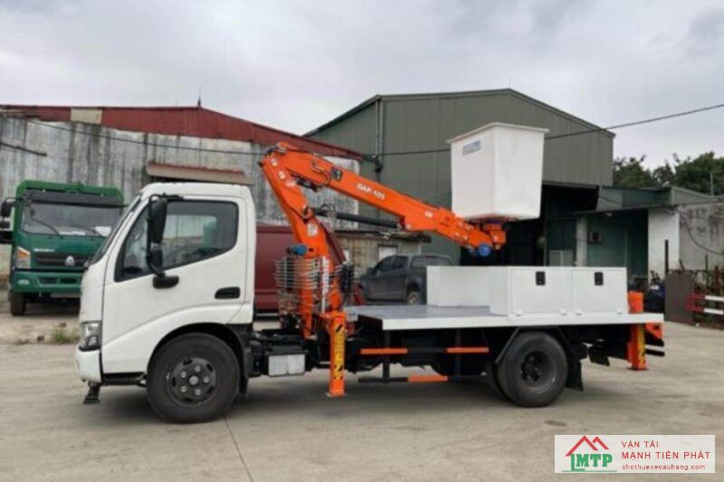 Nhu cầu sử dụng xe cẩu nâng người tại Quận 7