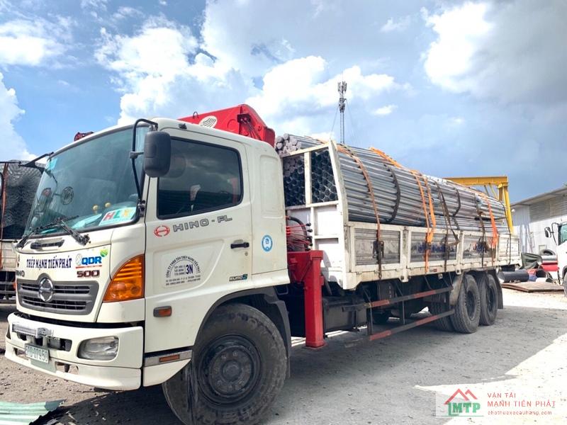 Các dòng xe cẩu thùng cho thuê tại Quận Tân Bình