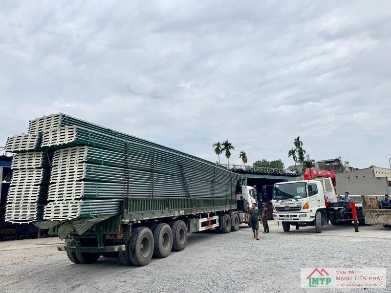 Các dịch vụ sử dụng xe cẩu thùng tại Quận 10 của Vận Tải MTP