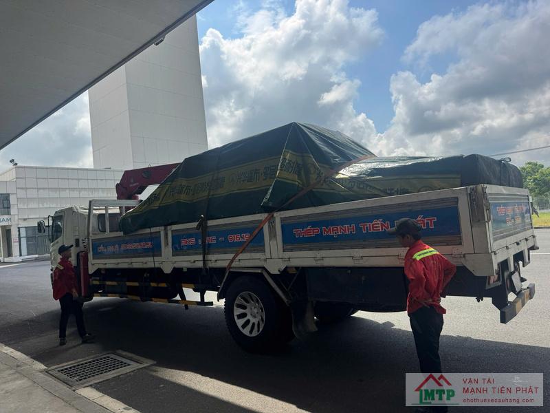 Dịch vụ cho thuê xe cẩu đi các công trình tại Buôn Ma Thuột