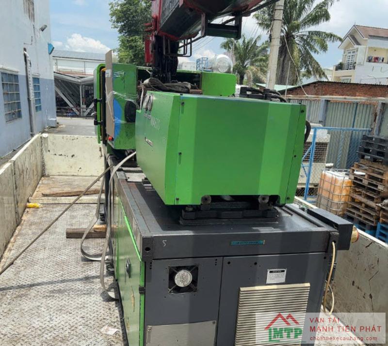 Điểm cần lưu ý khi thuê xe cẩu máy công nghiệp