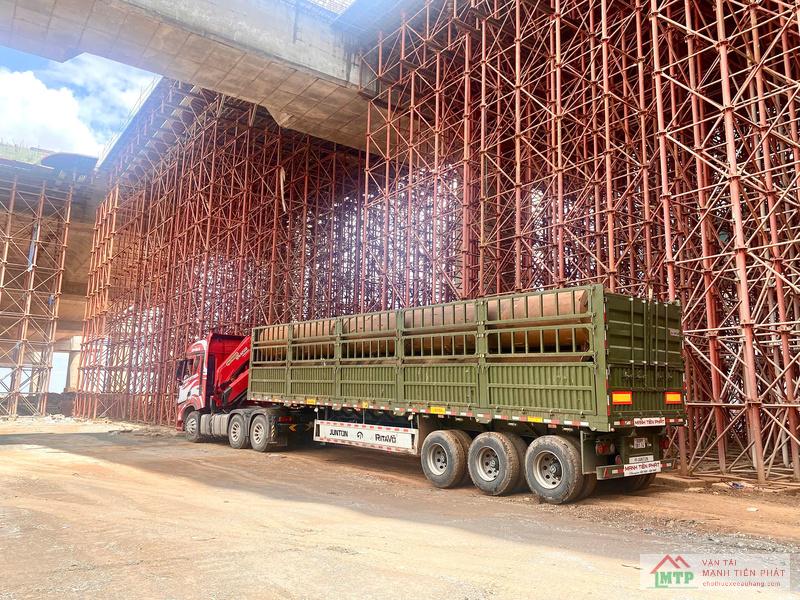 Dịch vụ cẩu thuê, cho thuê xe cẩu các công trình tại Sông Cầu