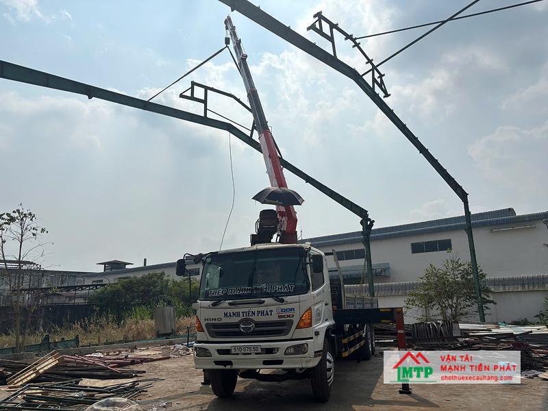 Cho thuê xe cẩu tại Cam Ranh giá tốt, đa dạng tải trọng, vận chuyển, cẩu nhiều loại hàng hóa