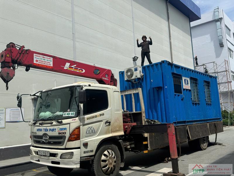 Quy trình thuê xe cẩu tủ điện & thiết bị điện công trình tại Vận Tải MTP